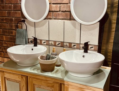 private bathroom Family Tent Eland